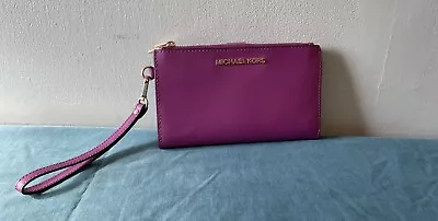 Michael Kors Purple Wallet • $9.99