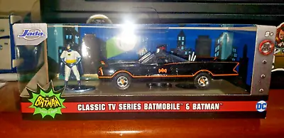 JADA 31703 HOLLYWOOD RIDES CLASSIC TV SERIES 1966 BATMOBILE 1/32 W/BATMAN FIGURE • $19.50