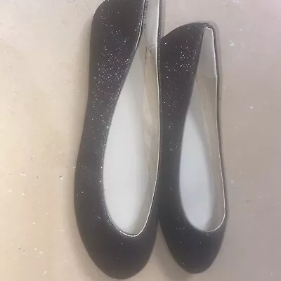 Women’s Refresh Black Sparkle Ballet Flats - Size 6.5 • $15