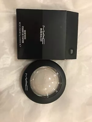 MAC Mineralize SKINFINISH - BARELY DRESSED. MIB • $20.96