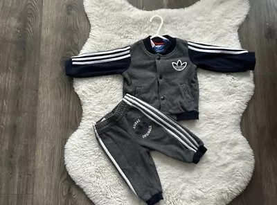 3-6 Month Boy Adidas Tracksuit  In Good Condition  • £5