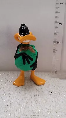 Loony Tunes Figures -Daffy Ducky With Money Bag • $8.99