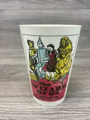 The Wizard Of Oz Plastic Cup Judy Garland MGM Vintage Collectors Movie Scene • $20.79