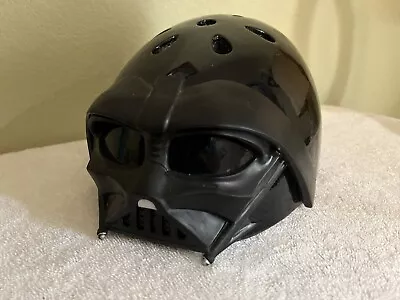 Darth VaderStar Wars Bell Helmet Youth 2019 Collectible • £14.46