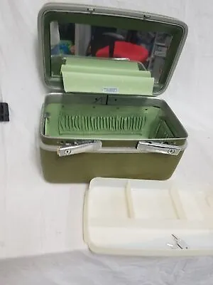 Samsonite Train Case Royal Traveller Medalist Green Vintage • $24