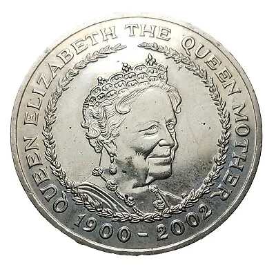 Great Britain 5 Pounds 2002 Copper-nickel Coin Queen Mother V109 • £9.99
