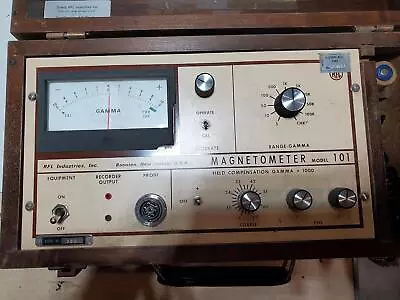 $650 • Buy PME RFL MAGNETOMETER Model 101 W/Wood Case GH106