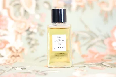 CHANEL NO 19 Eau De TOILETTE Not Spray 2 FL OZ Vintage NEW • $125