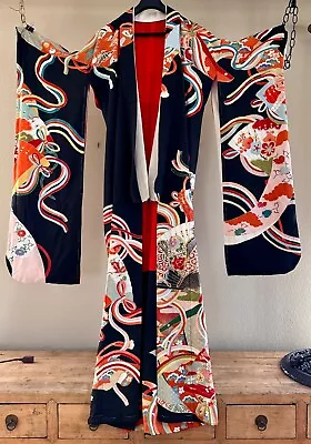 Antique 1920s Museum Quality Japanese Uchikake Silk Embroidery Wedding Kimono • $2096.50