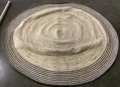 IVORY / STEEL GREY 7' X 7' Round Flaw In Rug Reduced Price 1172668035 CAP204C-7R • $81