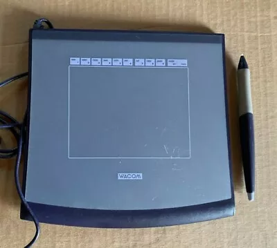 Wacom Intuos 2 USB 6x8 Graphics Drawing Tablet XD-0608-U W/ Pen • $29.99