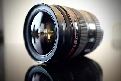 Canon EF 24-70mm F2.8 L USM Pro Full Frame Zoom Lens • £430