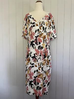 David Lawrence Floral Maxi Dress Size 14 • $49.95