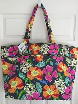 Vera Bradley Grand Tote Large Beach Bag In Jazzy Blooms Pink Orange Gray - NWT! • $99.99
