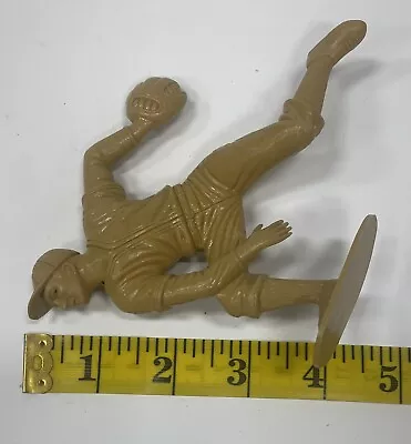 Vintage 1960s Marx Plastic 4” Tan Baseball Player Figure • $8.99