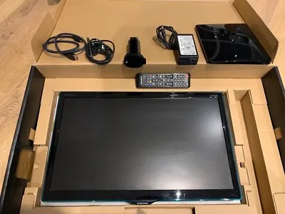 Samsung T22D390EW Monitor With TV Tuner + Remote Control + HDMI + Stand + Cables • £60
