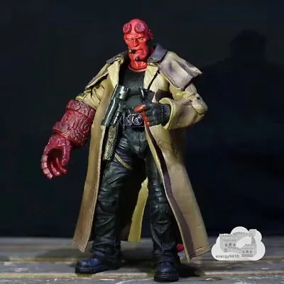 Mezco Hellboy Golden Army 7  Action Figure Smoking Ver. Series 2 1:12 Collection • $24.88