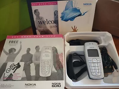 Vintage Nokia 6010 Cell Phone • $12.44