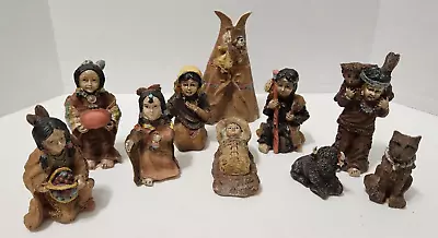 Vintage 10 Miniature Nativity Scene Native American Folk Art Hand-Painted Set • $19.98