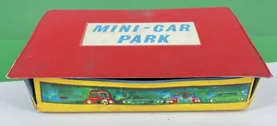 Vintage Matchbox MINI-CAR PARK CASE.  This Was Part Of The Matchbox City Playset • $14.99
