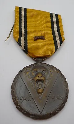 Belgium Ww2 Commemorative War Medal 1940 - 1945 With Small Crossed Swords • £15.99
