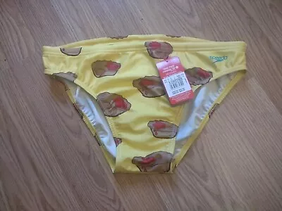 Speedo Swimsuit Men 36 • $10