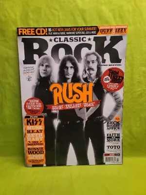 Classic Rock July 2015 #211 Magazine Rush Scott Gorham Thin Lizzy Muse Toto Kiss • $15