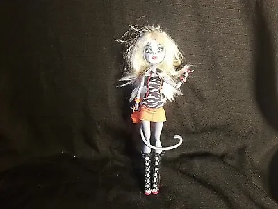 Monster High 2011 Meowlody Werecat Sister Doll First Wave Outfit Shoes Tail  • $59.89