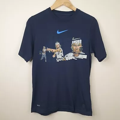 Nike Rafa Nadal T Shirt Men’s Small Navy Blue Tennis Graphic Logo Centre Swoosh • £11.99