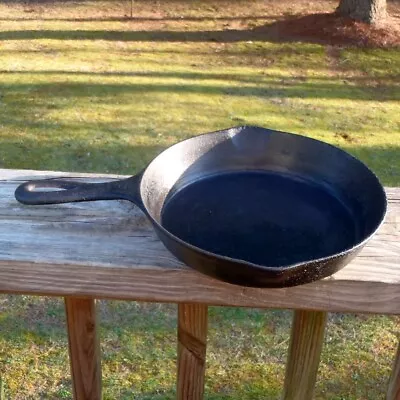 Vintage Unmarked #5 Cast Iron 8  SKILLET FRY PAN With Solid Heat Ring Vollrath? • $9.99