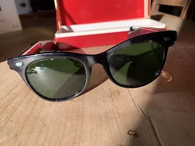 Vintage Black Spectra Built In Radio Sunglasses With Original Box. 1960s • £15.99