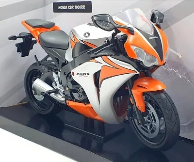 NewRay 1/6 Scale Diecast 49293 - Honda CBR 1000RR Motorbike - Orange/Silver • £59.99