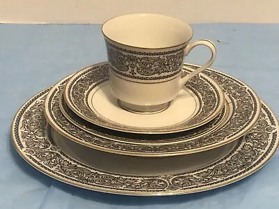 MIKASA BRINDISI Dove Gray Fine China 5 Piece Place Setting/12 Sets Available EUC • $65