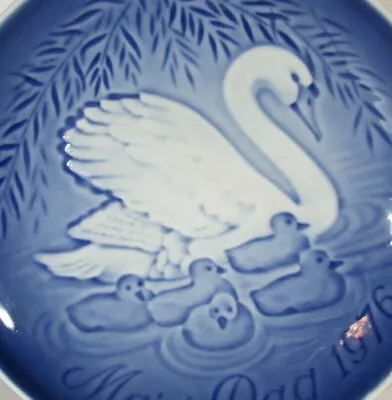 Bing & Grondahl Denmark B&G Collector Plate Mors Dag Mother's Day 1976 6  Swan • $14.95