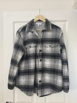 Witchery Check Shacket 14 • $30