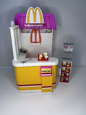 🍔Vintage 1993 BARBIE McDONALDS DRIVE THRU RESTAURANT PLAY SET & ACCESSORIES • $54.99