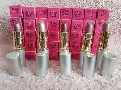 Mary Kay Signature Creme Lipstick. NEW In Box!!!  Discontinued. RARE!!! ~CHOOSE~ • $12.99