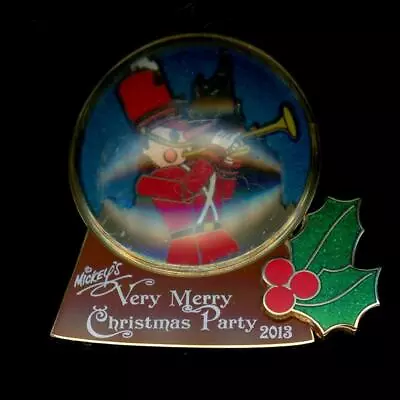 WDW Mickeys Very Merry Christmas Party 2013 Toy Soldier Snow Globe LE Disney Pin • $24.95