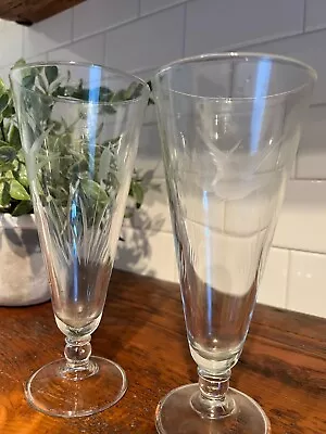 Set Of 2 Vintage  Frosted Duck & Cattails Cocktail Wine Glasses • $19.95