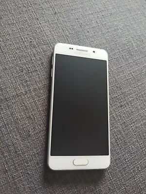 Samsung Galaxy A3 16GB Unlocked White Android Phone (Used But Good Condition) • £26