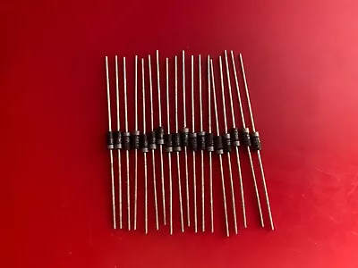 20x 1N5817 MOTOROLA DIODE SCHOTTKY 20V 1A AXIAL IN5817 • $7.77