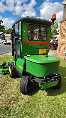 Mower Outfront 72  4wd • $29500