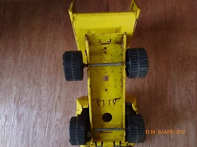 Vintage 1980s Tonka Tipper Truck • £14.99