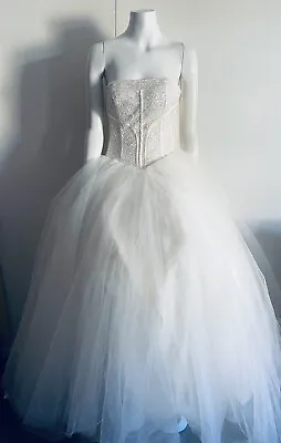 $250 • Buy Tulle Princess Fairytale Wedding Dress Deb Dress  Size 6/X Small Aussie Seller