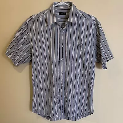 Van Heusen Men's Collared Button Down Shirt - Short Sleeve - Size Medium M • $11.77