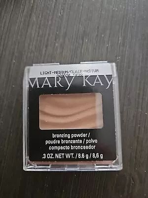 New In Package Mary Kay Bronzing Powder Light To Medium #069076  • $33.95