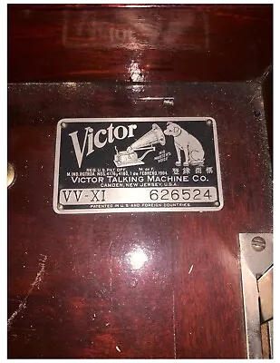 VICTROLA Victor Talking Machine VICTOR VV-XI 626524 Plus A Bunch Records • $16