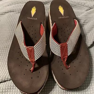 Volatile Island Platform Wedge Flip Flop Sandals Women's US Shoe Size 7 Gray • $10
