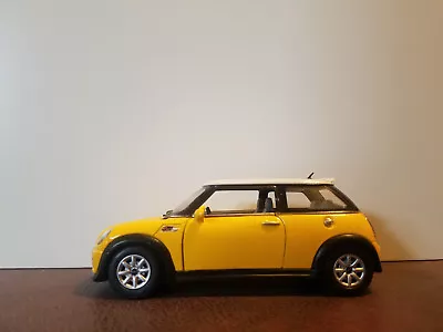 1:28 MINI Cooper S Pull-Back Car • $9.99