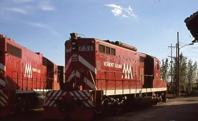 VERMONT RAILWAY Railroad Train Locomotive 751 Original Photo Slide • $4.99